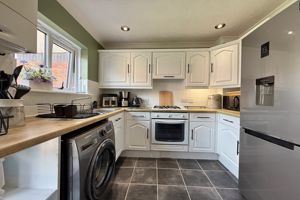 Kitchen/Diner- click for photo gallery